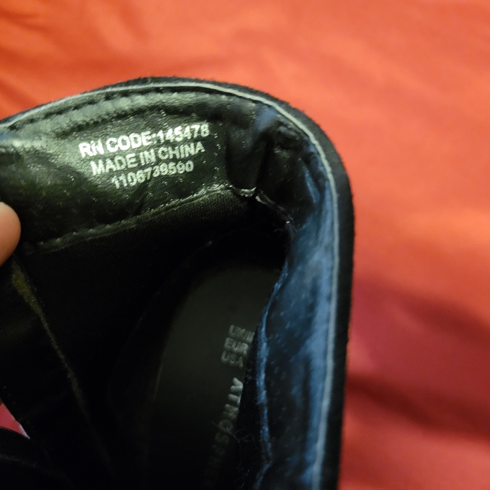 Atmosphere faux suede black boots. - Picture 6 of 7